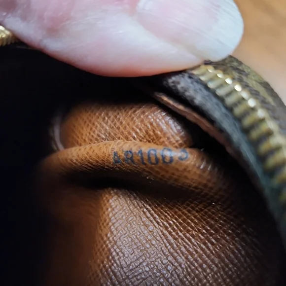 Louis Vuitton Brown Nile Monogram Crossbody Bag - Picture 3 of 14